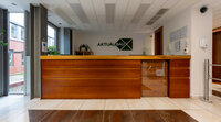 Recepci&oacute;s pult 105